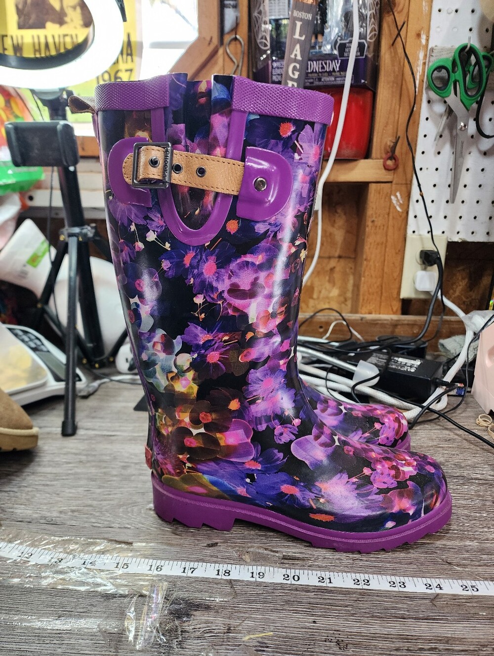 Chooka Womans Purple Rain Boots Size 7